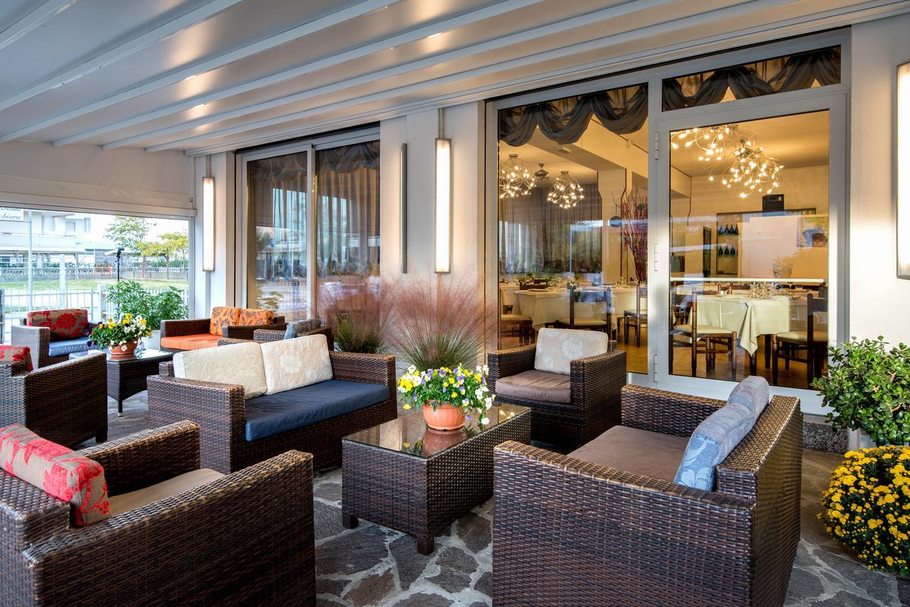 Hotel Vallechiara Лидо-ди-Савио Экстерьер фото